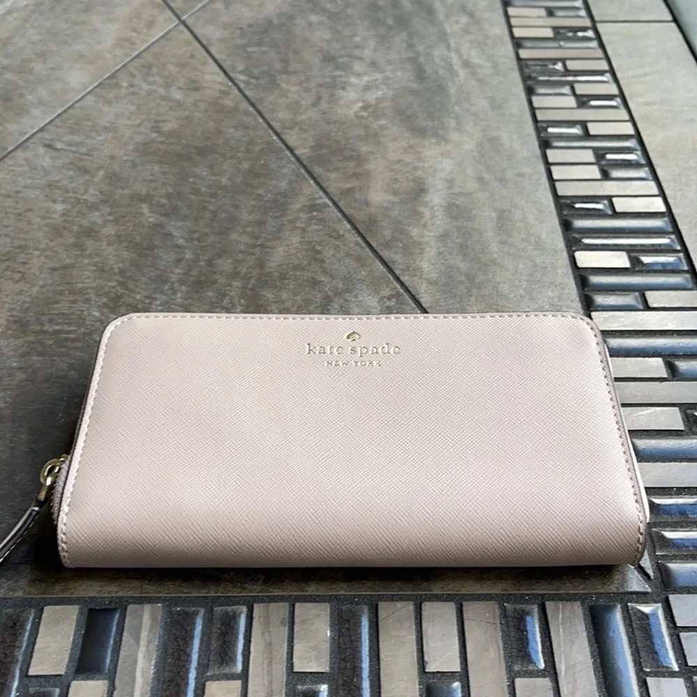 Kate Spade brynn large continental wallet